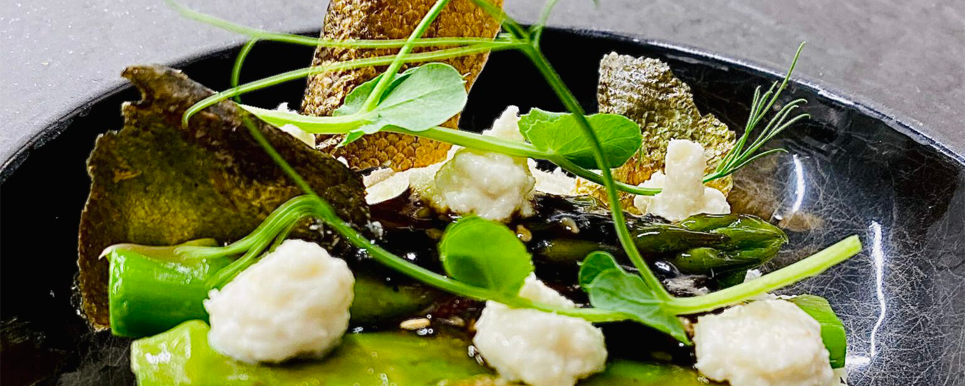 DIHGE5613-e1744211225436_adjusted